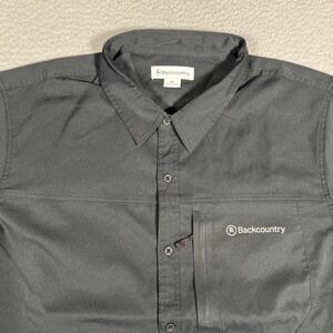 Backcountry Shirt Mens XL Large Outdoor Hiking Pocket Casual‎ Preppy Camp Logo